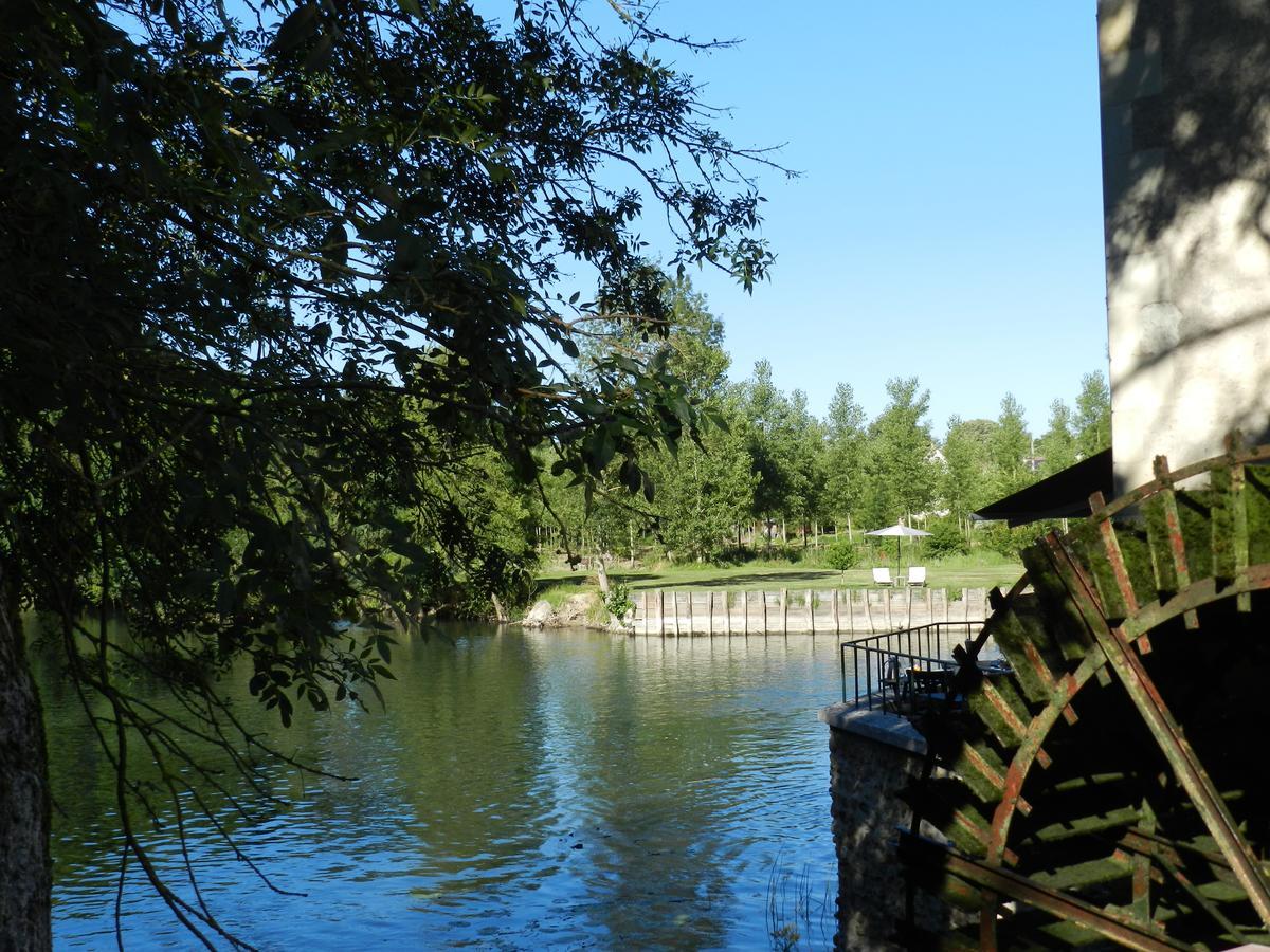 Moulin De La Chevriere Bed and Breakfast Saché Εξωτερικό φωτογραφία